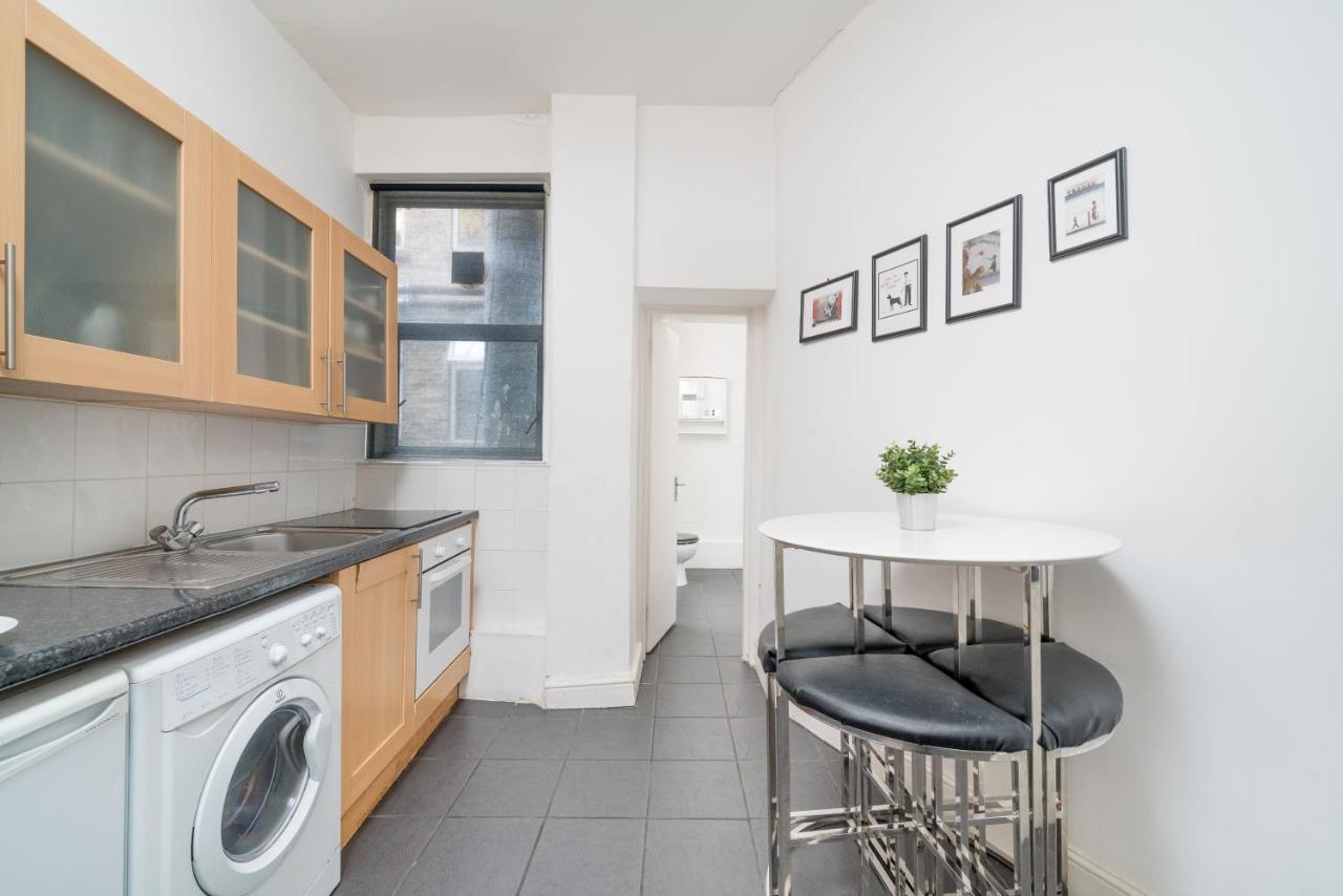 Soho Apartment Sleeps 4, Covent Garden & Leicester Square Londra Dış mekan fotoğraf